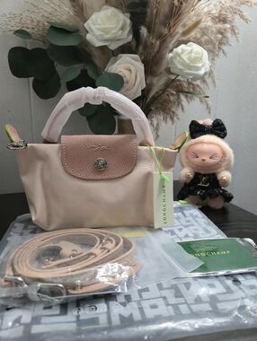 Longchamp Light Pink Women's Bag